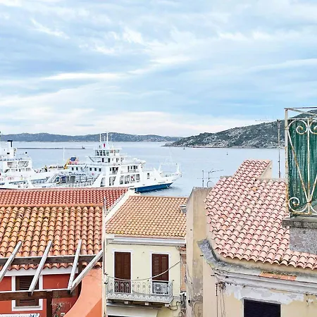 Pgs Immobiliare Srls Residenza Luisa Bilocale Con Terrazza Vista Mare In Centro Storico Apartment La Maddalena (Sassari)
