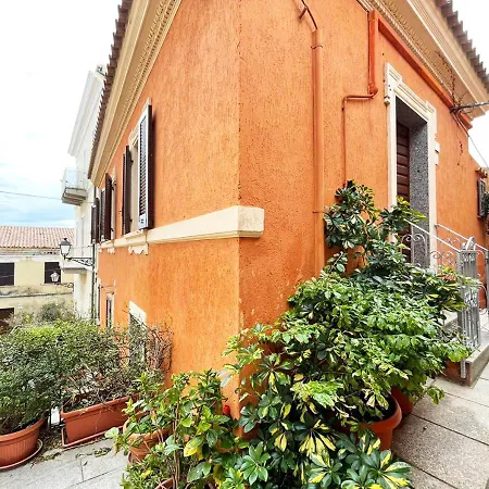 Pgs Immobiliare Srls Residenza Luisa Bilocale Con Terrazza Vista Mare In Centro Storico
